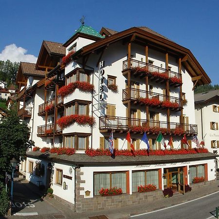 Hotel Dolomiti Madonna Ortisei Eksteriør bilde